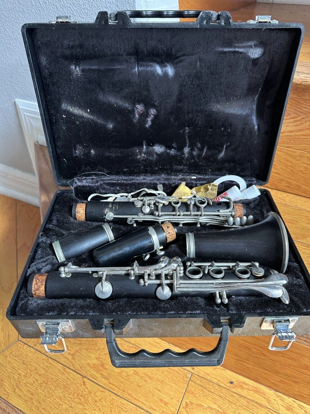 Vintage Yamaha YCL-24 Clarinet with Hard Carrying Case Student Instrument Band